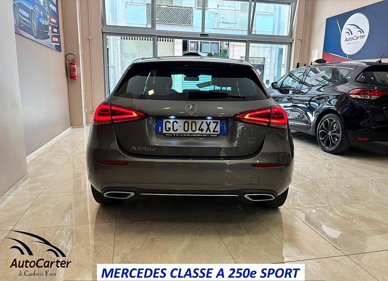 Mercedes Classe A 250e **PARI AL NUOVO**