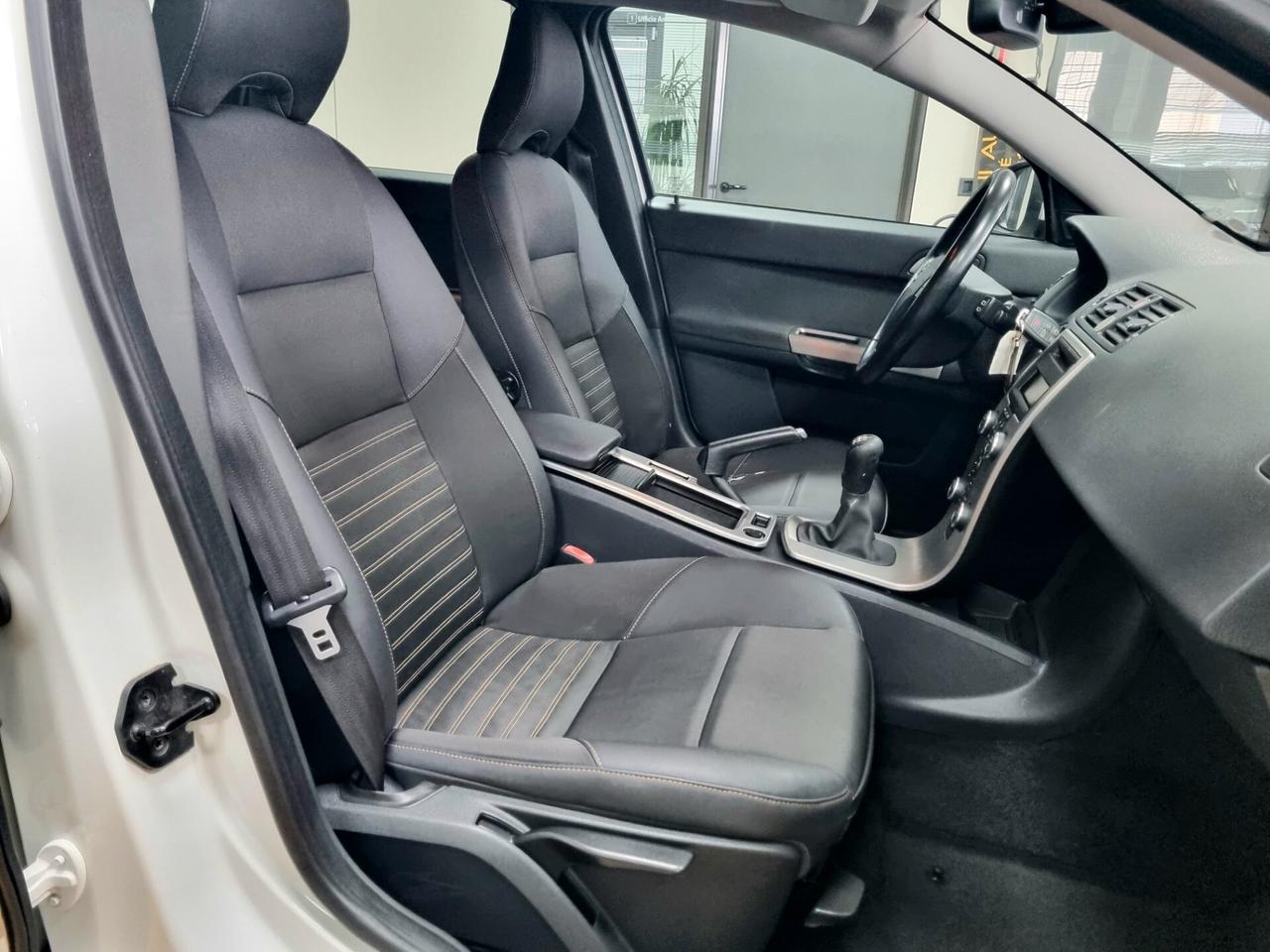 Volvo V50 2.0 DIESEL 136CV KINETIC