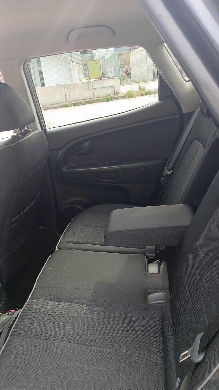 Kia Venga 1.4 CRDi 90CV Easy