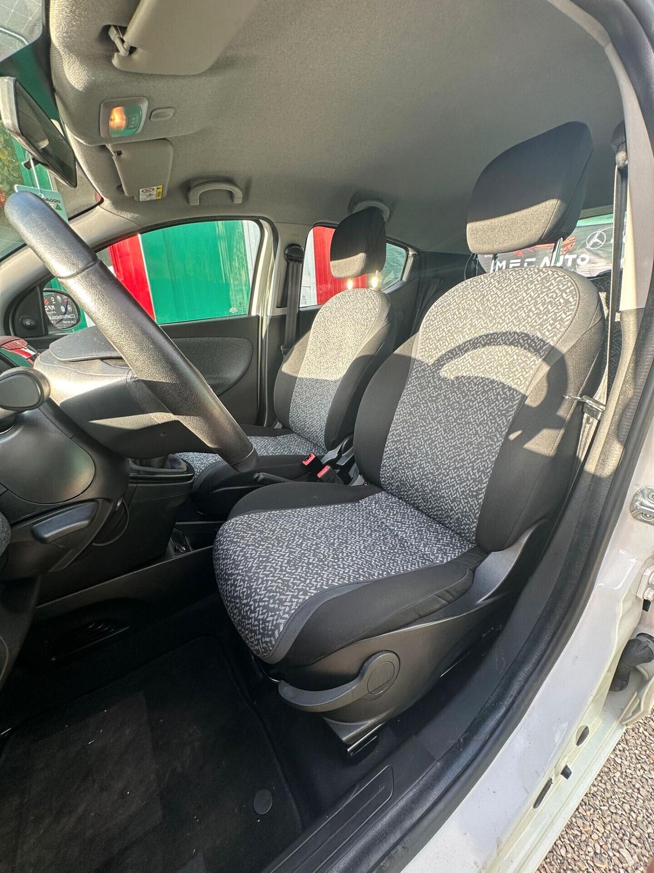 Lancia Ypsilon 1.2 Ecochic BLOCKSHAFT!!!