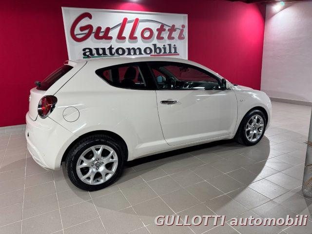 ALFA ROMEO MiTo 1.3 JTDm 95 CVDistinctive