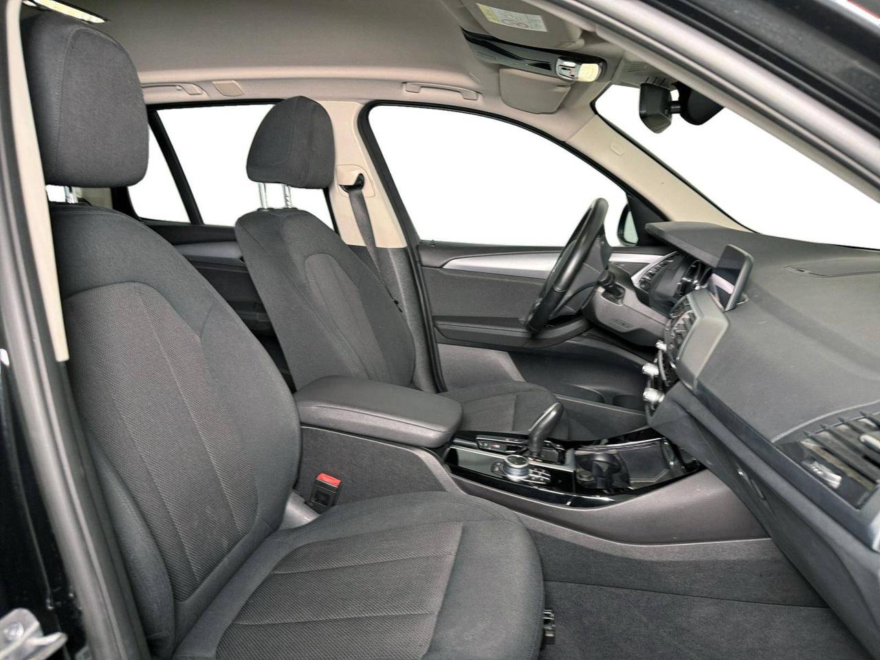 BMW X3 xDrive20d 48V Business Advantage