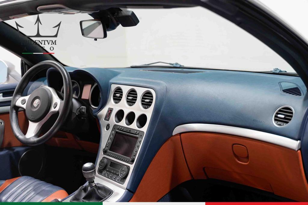 Alfa Romeo Spider 3.2 V6 Q4 260cv