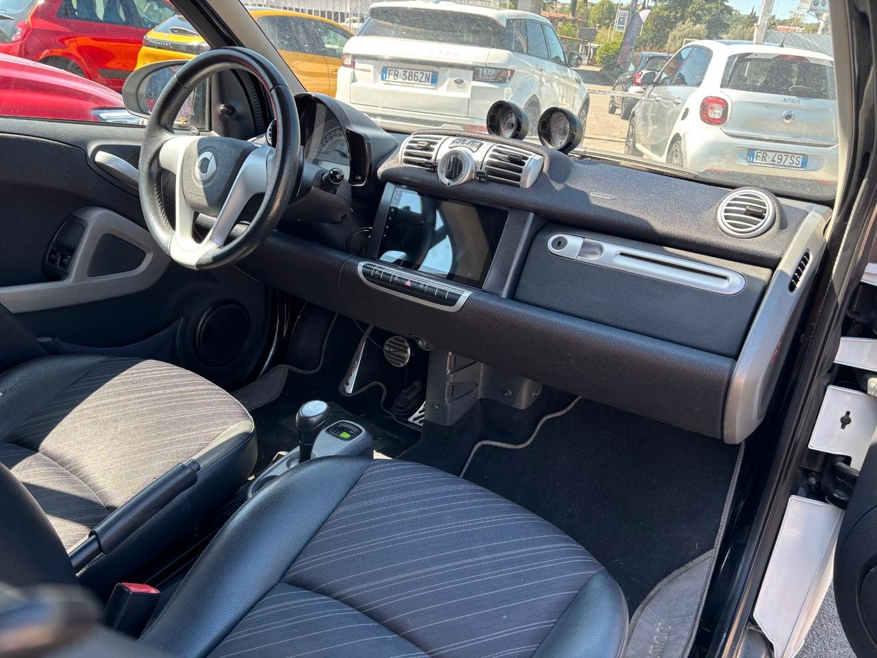 Smart ForTwo 1000 52 kW MHD coupé pulse BELLISSIMA, CARPLAY, F1 AL VOLANTE, CERCHIO 15, PANORAMA!!!