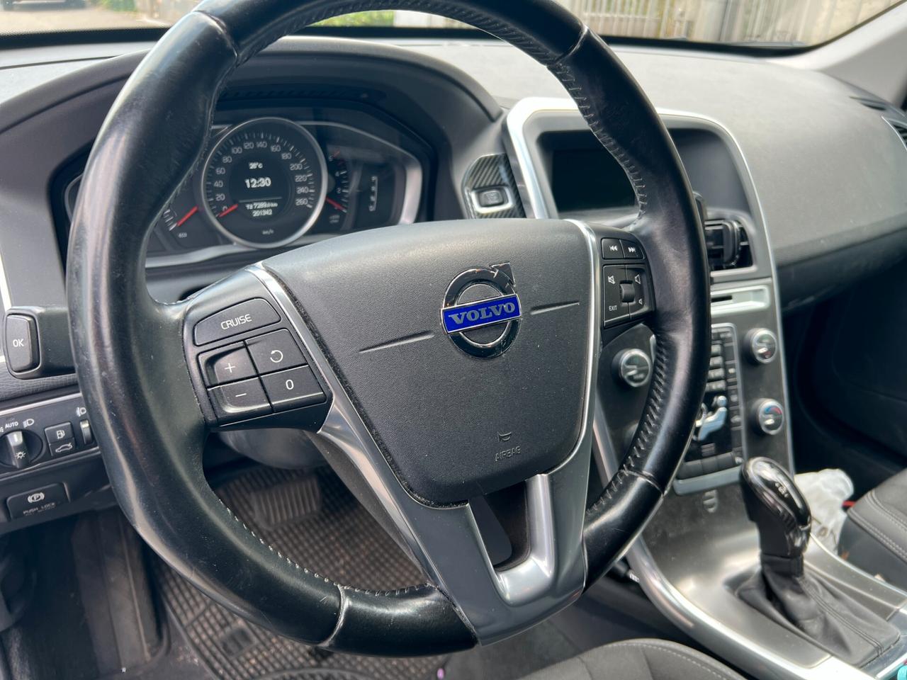 Volvo XC 60 XC60 D3 Geartronic Momentum LEGGERE BENE