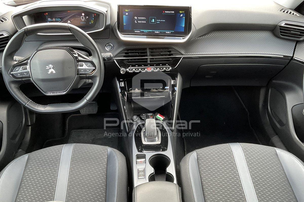 PEUGEOT 2008 motore elettrico 136 CV Allure