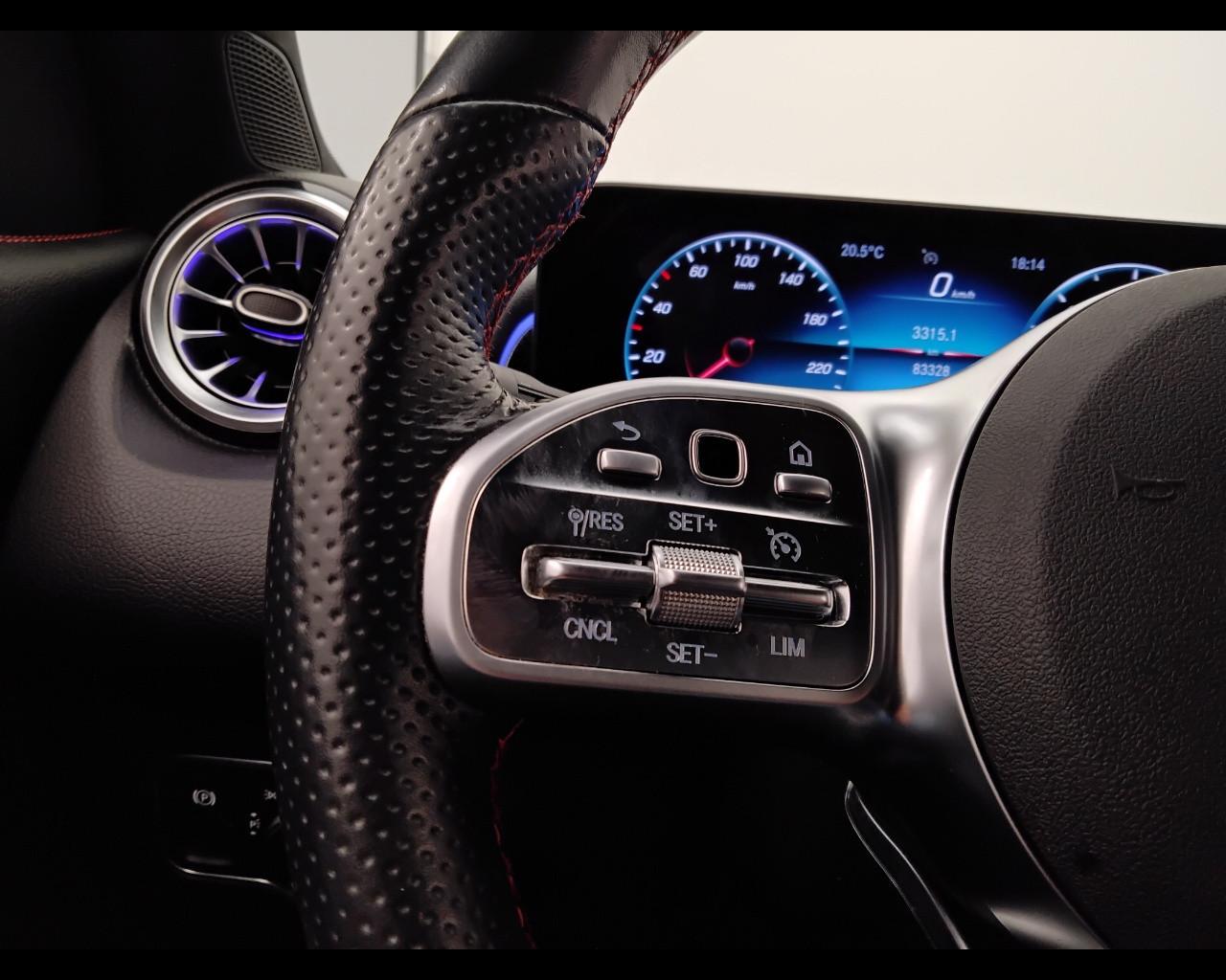 Mercedes-Benz GLB - X247 2019 - GLB 200 d Premium auto