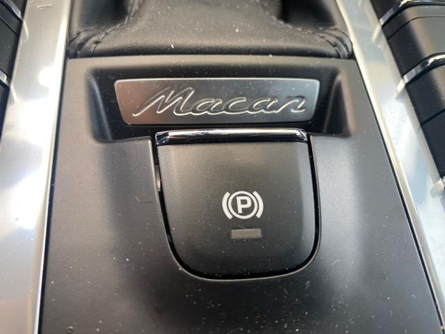 PORSCHE Macan 2.0