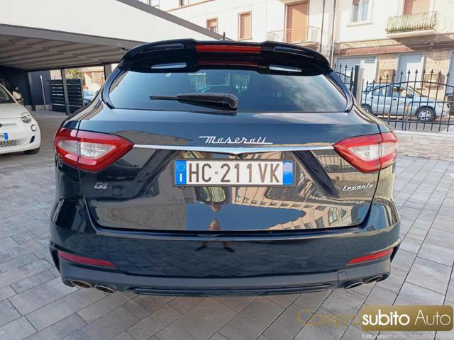 MASERATI Levante V6 AWD Gransport