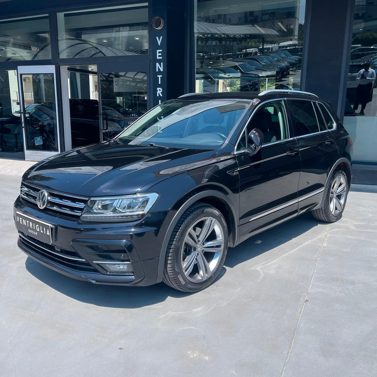 Volkswagen Tiguan 2.0 TDI 150 CV SCR DSG R-Line