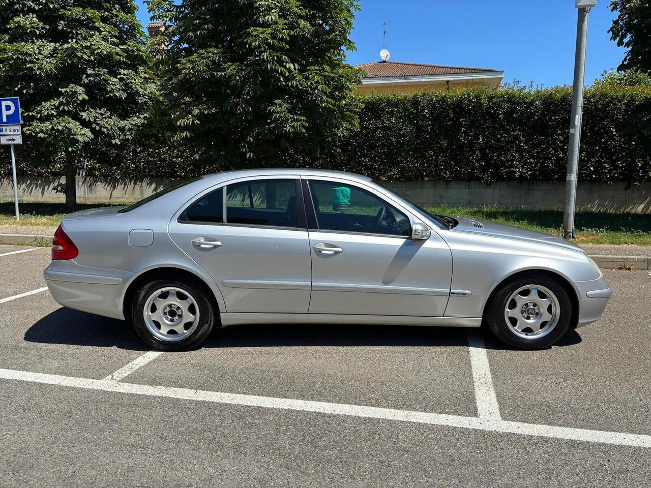 Mercedes-benz E 200 K METANO