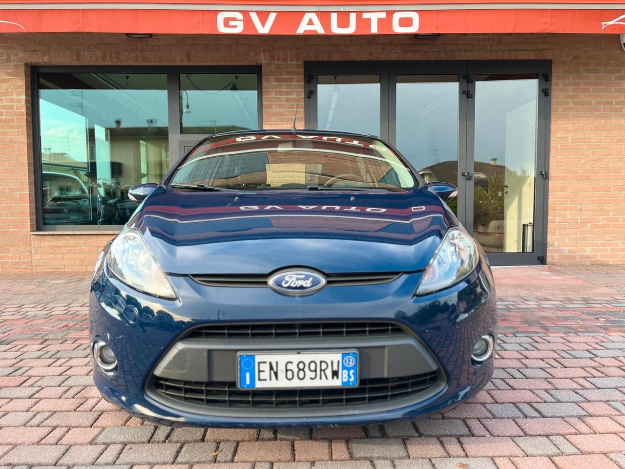 Ford Fiesta 1.4 5 porte GPL Titanium