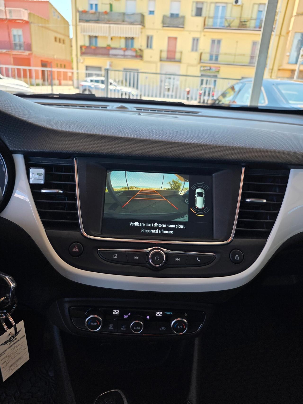 Opel Crossland 1.5 ECOTEC D 110 CV Design & Tech Bicolor