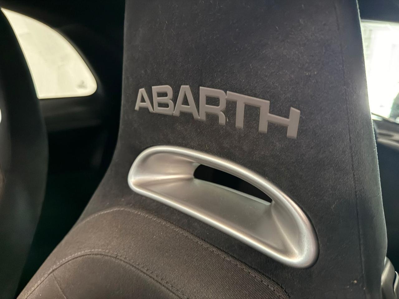 Abarth 595 1.4 Turbo T-Jet 165 CV Pista