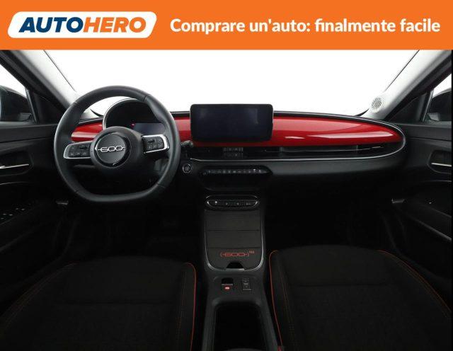 FIAT 600e Red