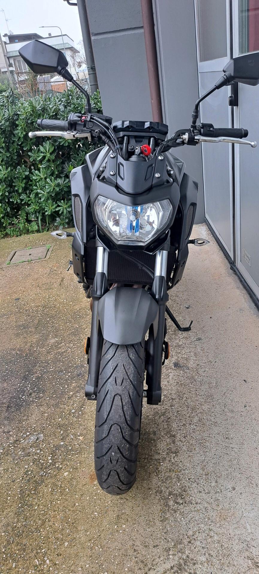 Yamaha MT-07 depo