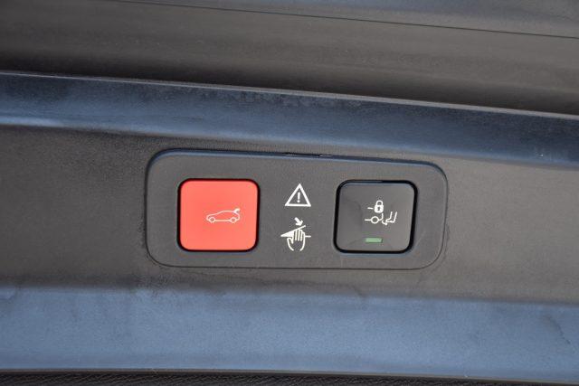 PEUGEOT 5008 BlueHDi 130 S&S EAT8 Allure Pack