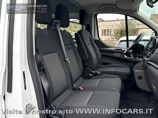 FORD Tourneo Custom 320 2.0 EcoBlue 9 posti Combi Trend + IVA