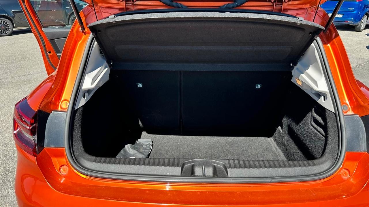 Renault Clio Blue dCi 85 CV 5 porte Business KM CERTIFICATI-UNICO PROPRIETARIO