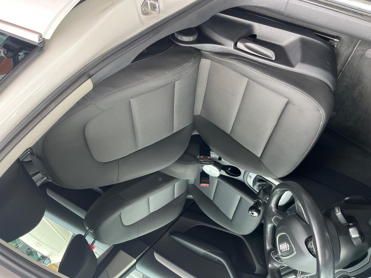 Audi Q3 2.0 TDI 150 CV S-LINE 2016 125.000 KM