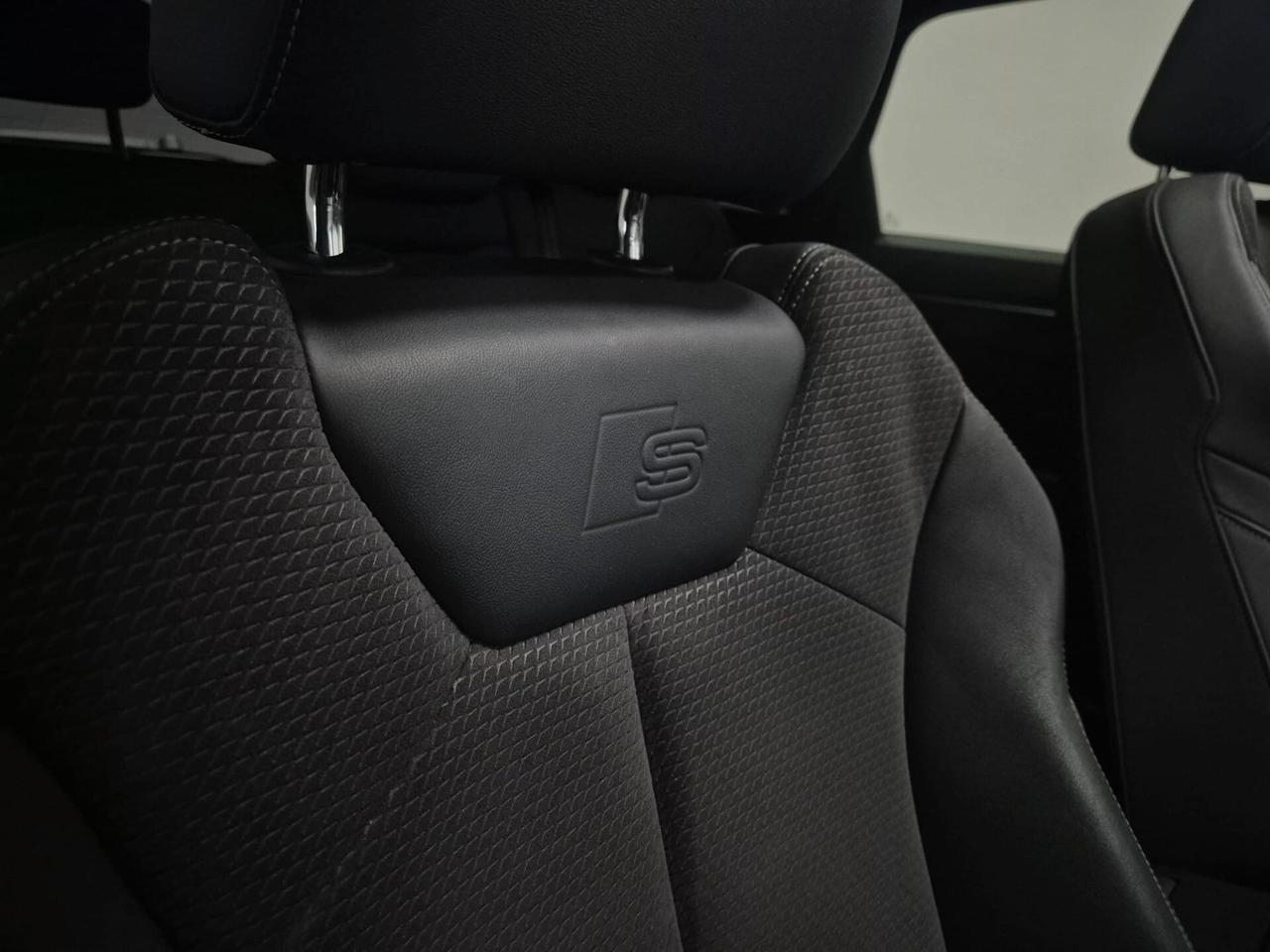 Audi Q3 35 TDI S tronic line edition