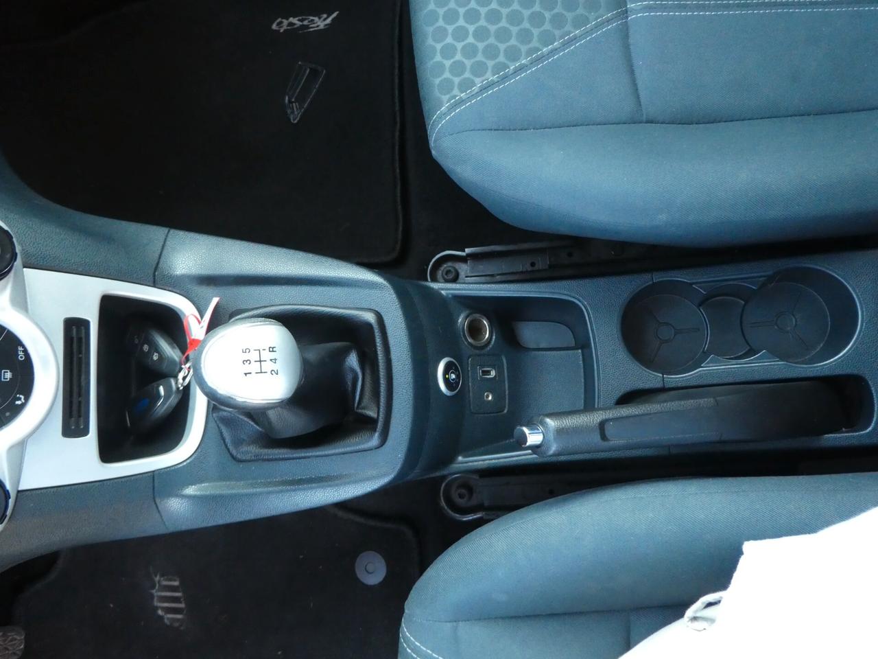 Ford Fiesta 1.4 5p. Bz.- GPL Titanium OK NEOPATENTATI