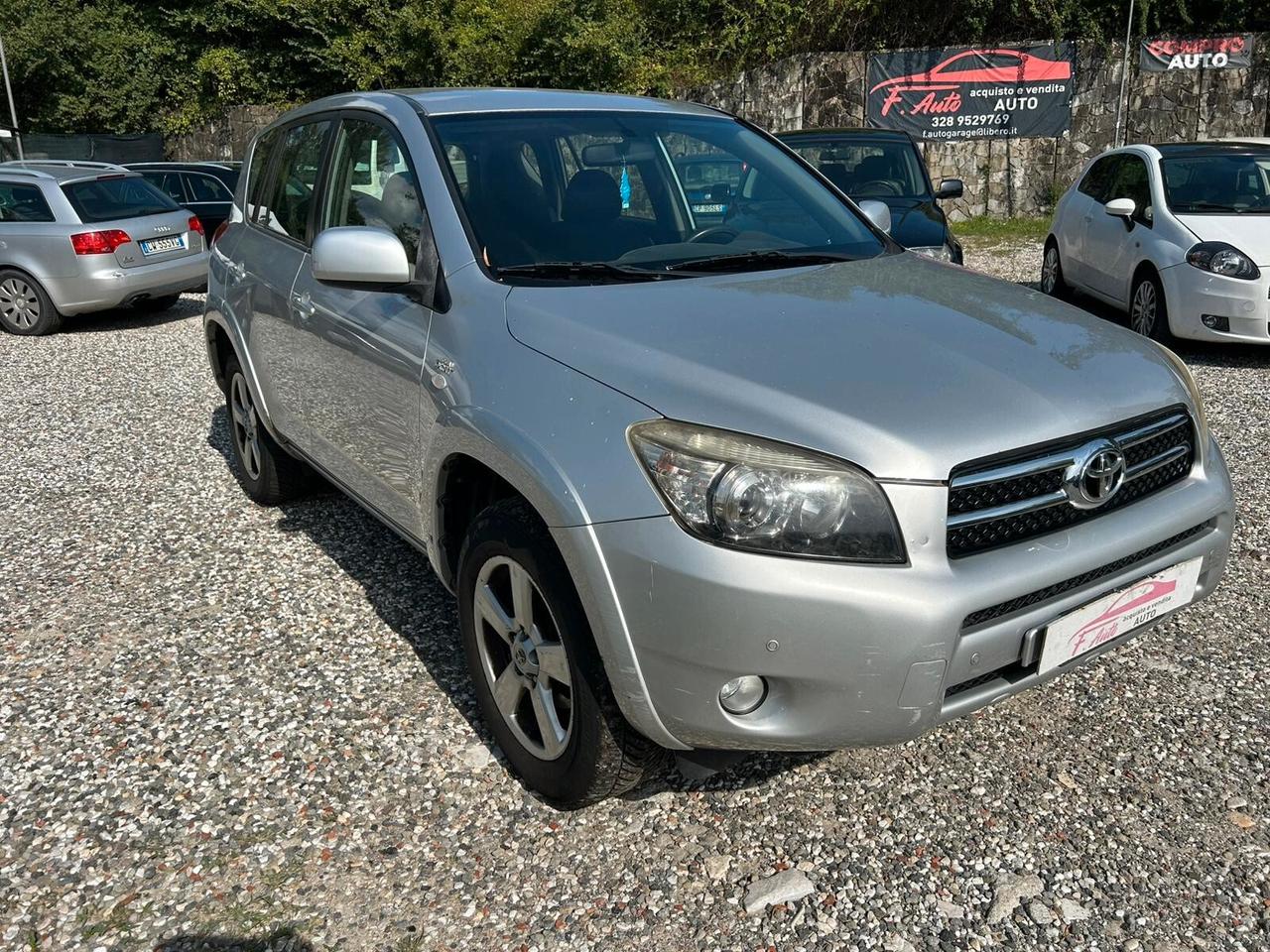 Toyota RAV 4 RAV4 2.2 D-4D 177 CV Luxury