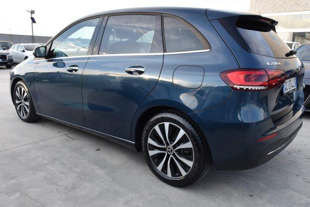 MERCEDES-BENZ B 200 d Automatic Premium *Sedili risc., Luci ambiente*