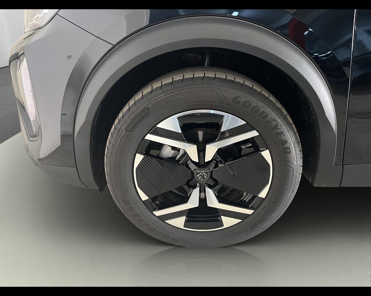 PEUGEOT 2008 Allure PureTech 100 S&S