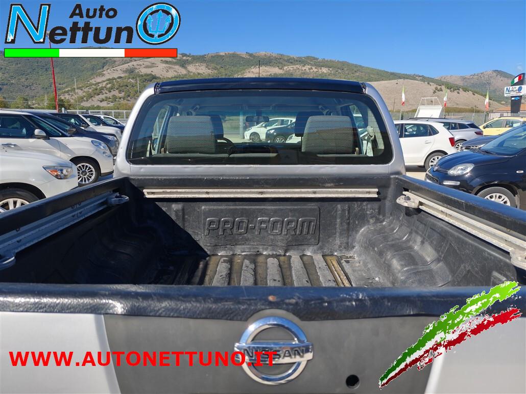 Nissan Navara 2.5 dCi 4 porte Double Cab 4X4 Pickup
