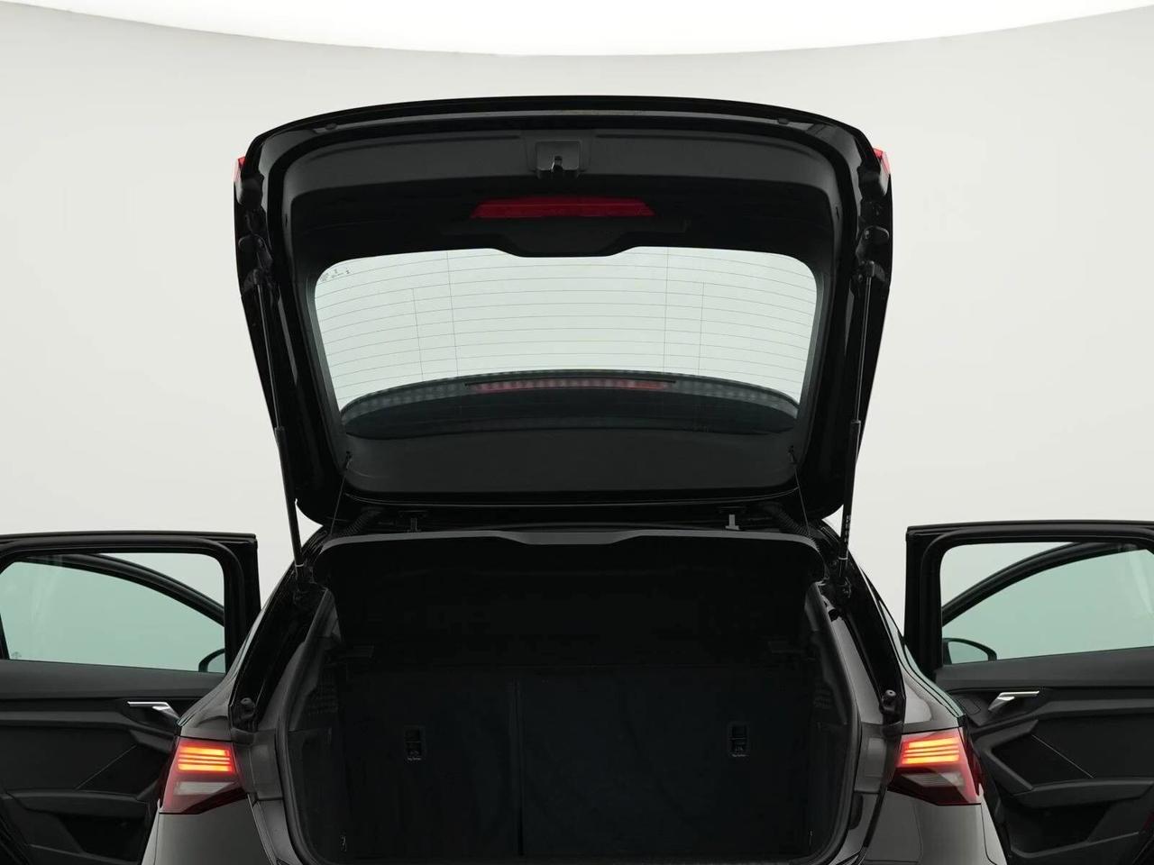 Audi A3 SPB 30 TFSI Business Advanced