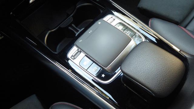 MERCEDES-BENZ B 180 d Automatic AMG