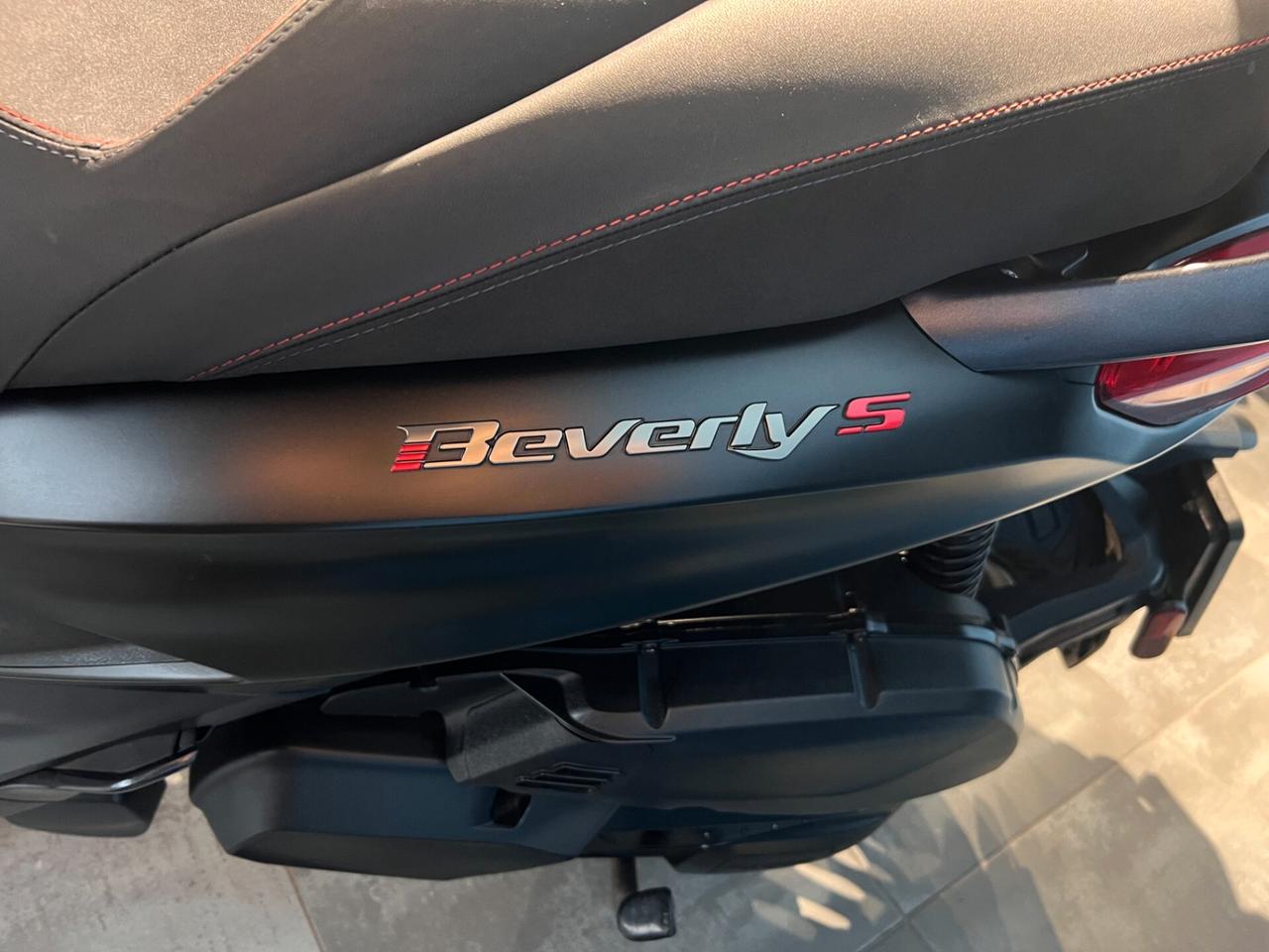 Piaggio Beverly 400 s