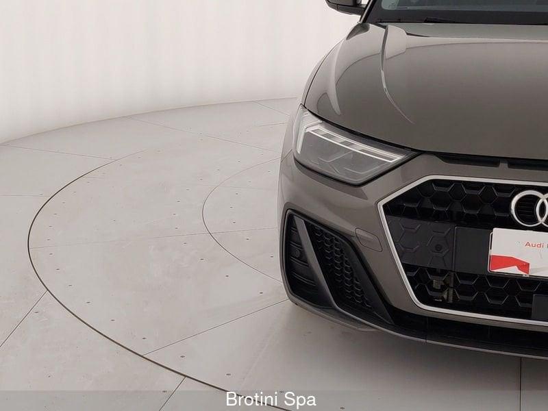 Audi A1 SPB 35 TFSI S tronic Identity Black
