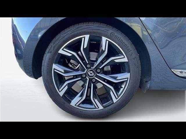 Renault Clio 1.6 E-Tech hybrid Intens 140cv auto