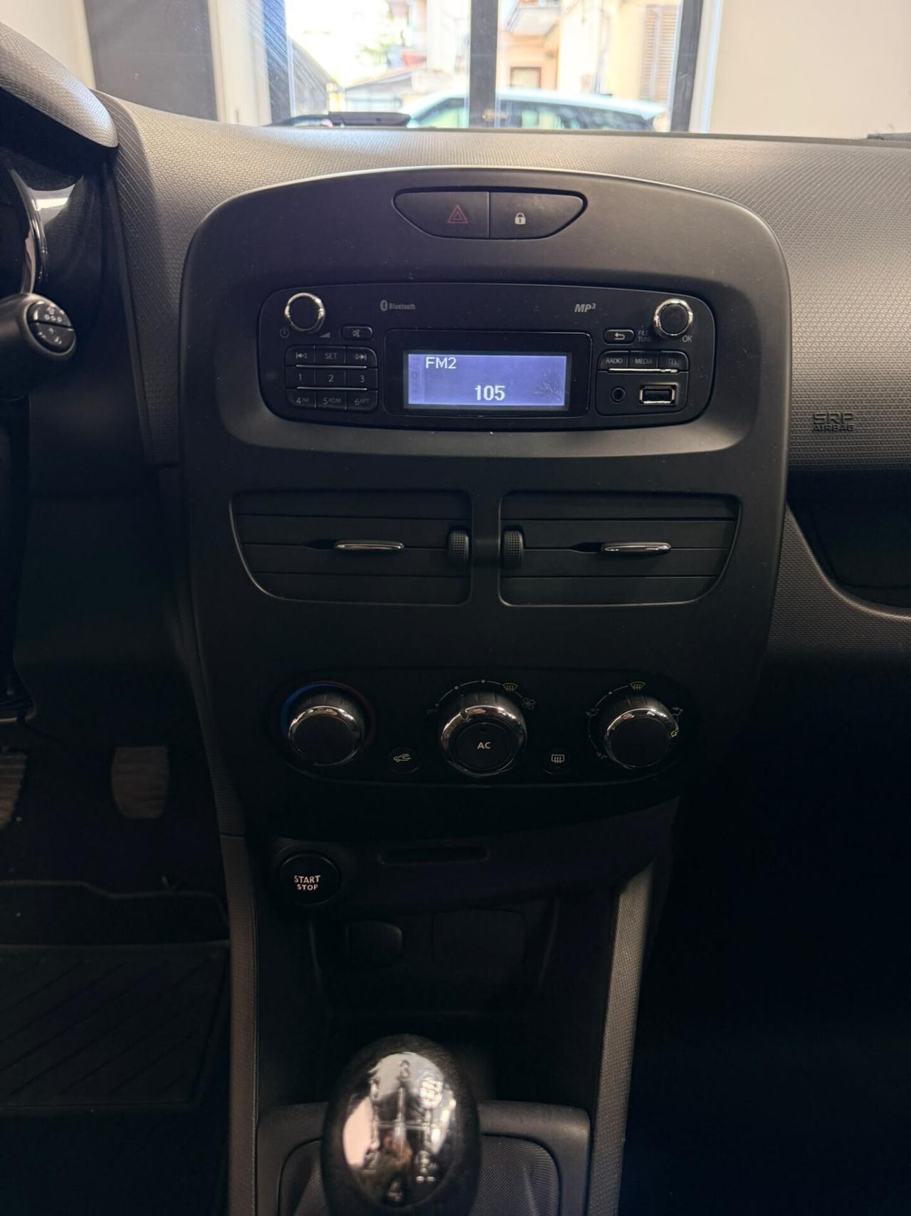 Renault Clio 1.5 dCi 8V 75CV 5 porte