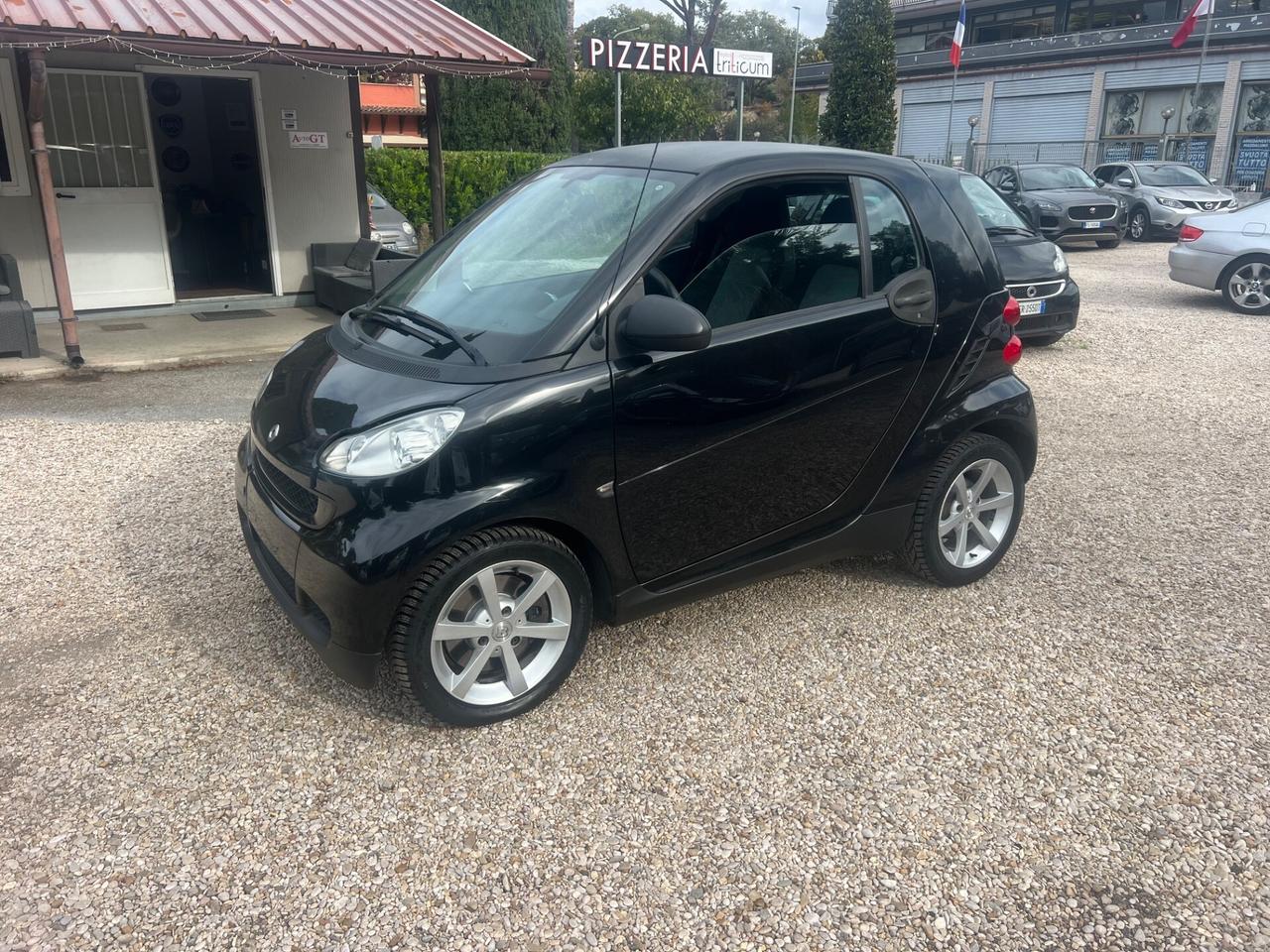 Smart ForTwo 1000 52 kW MHD SERVOSTERZO coupé pure