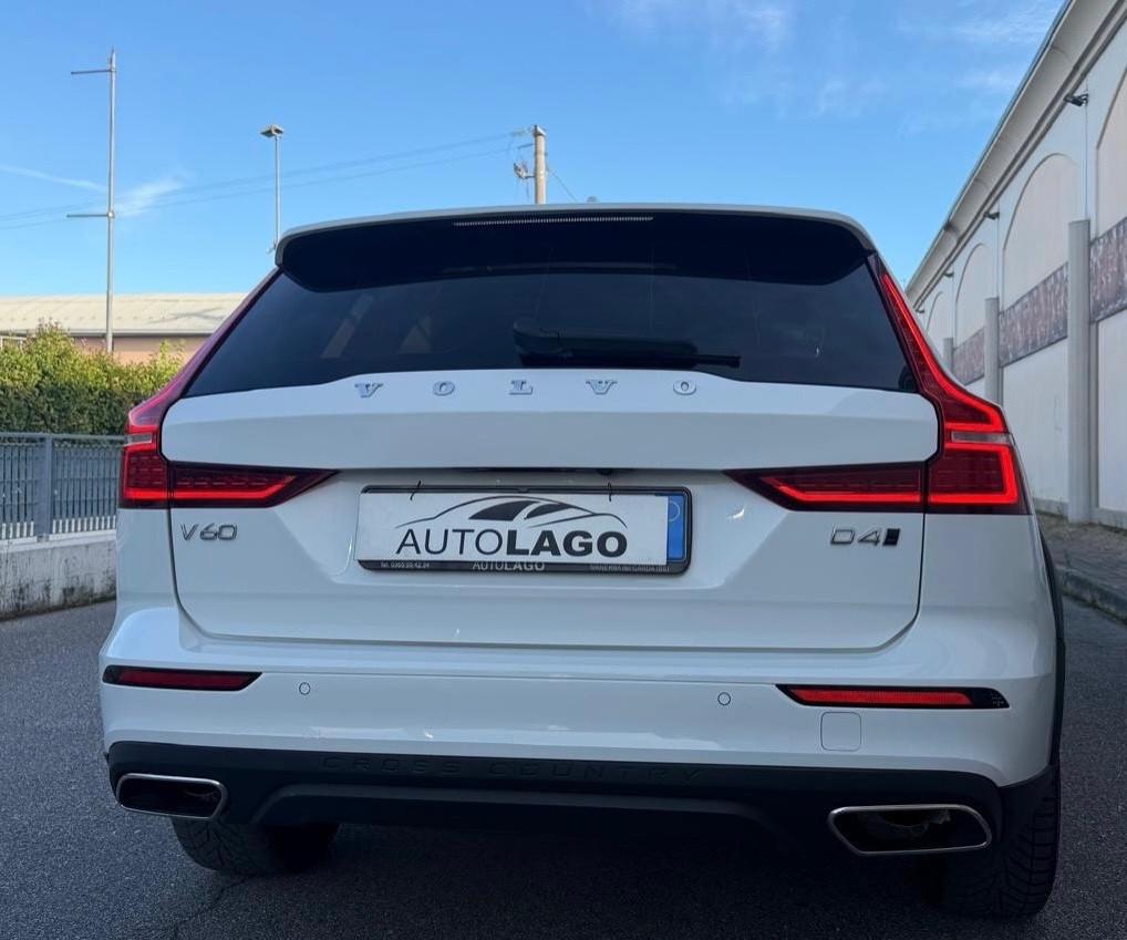 Volvo V60 Cross Country D4 AWD Geartronic Business Plus
