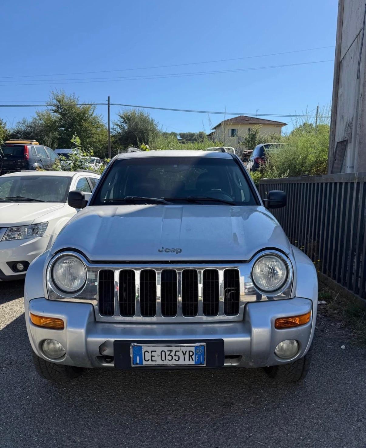 Jeep Cherokee 2.5 CRD Sport