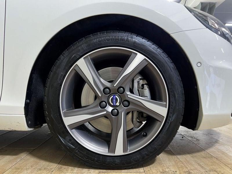 Volvo V40 V40 D3 R-design Kinetic
