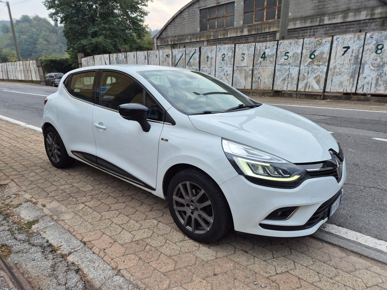 Renault Clio TCe 12V 90 CV GPL MOSCHINO 126KM
