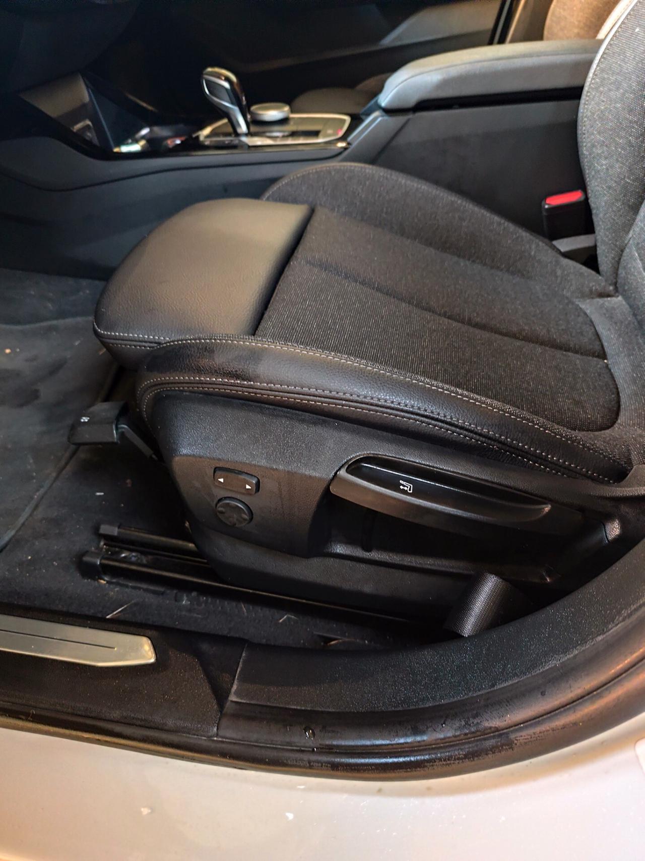 Bmw 116 116d 5p. Advantage