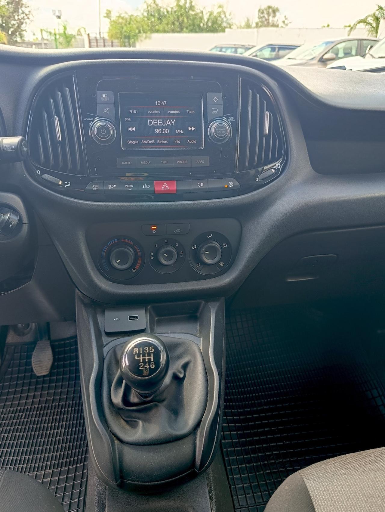 Fiat Doblò 1.6 MJT 105CV S&S Cargo Maxi XL Lounge