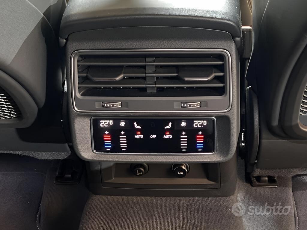 Audi Q8 55 3.0 tfsi mhev Sport quattro tiptronic