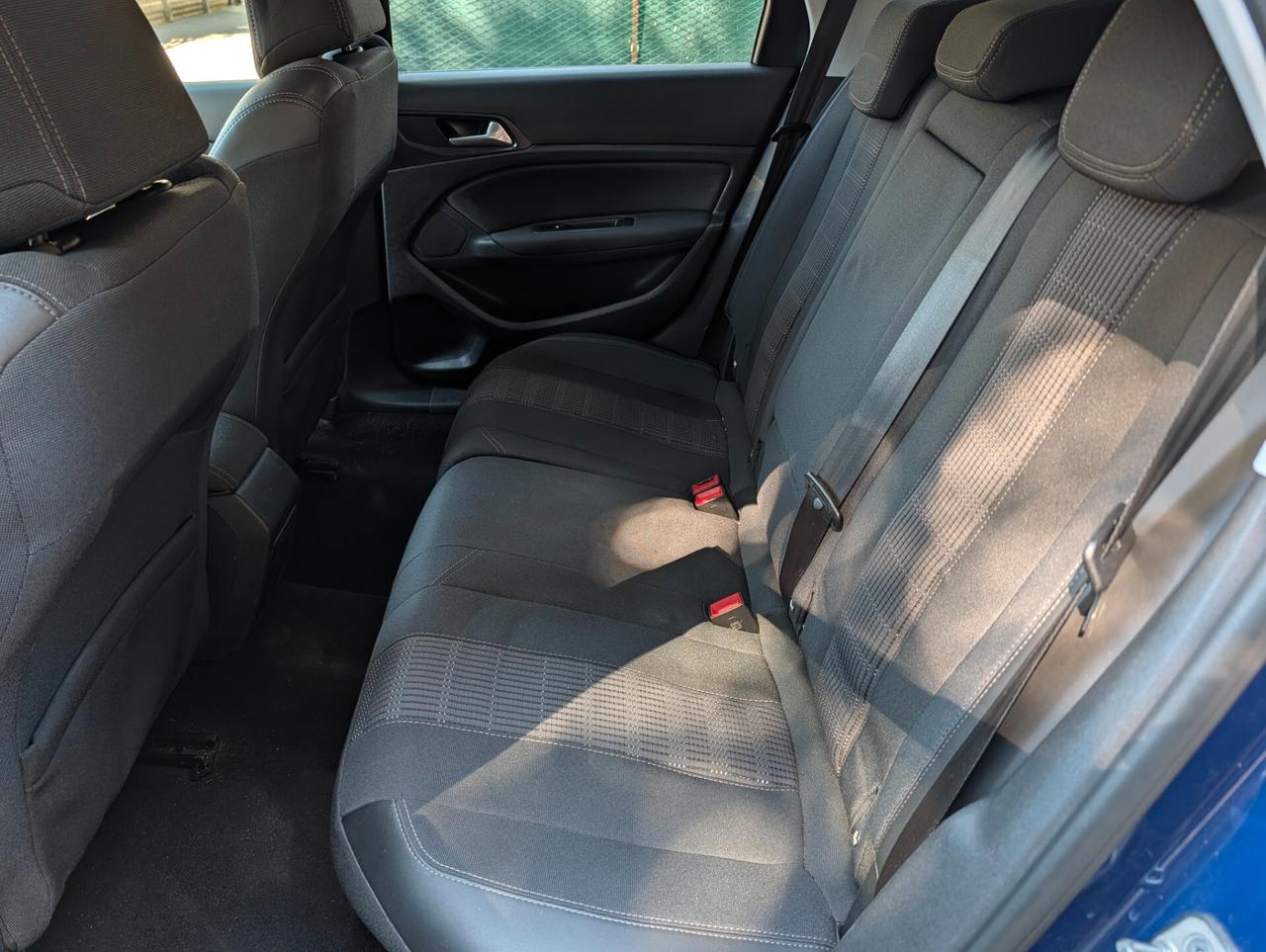 Peugeot 308 PureTech Turbo 130 S&S SW Allure