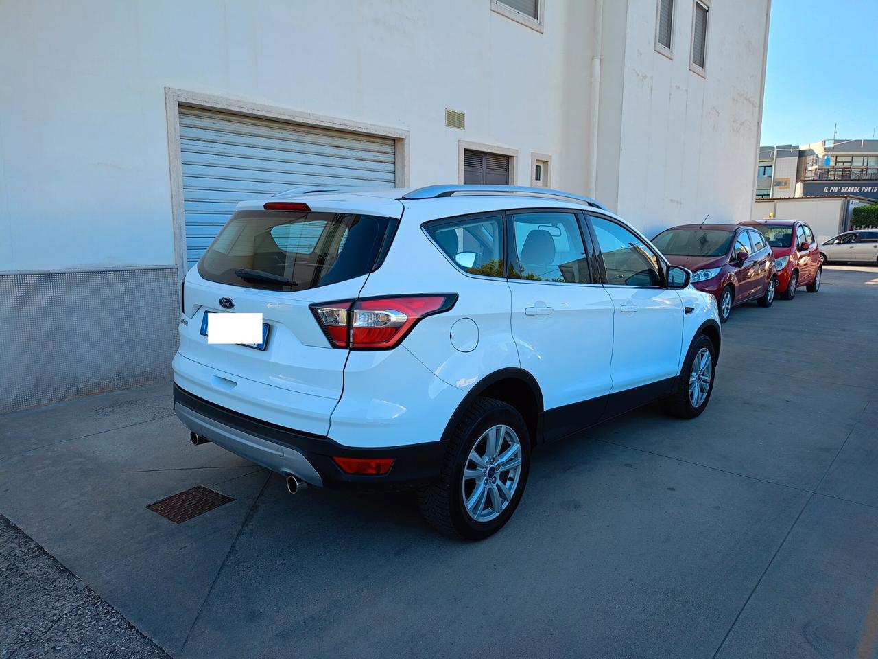 Ford Kuga 1.5 TDCI 120 CV S&S 2WD Titanium