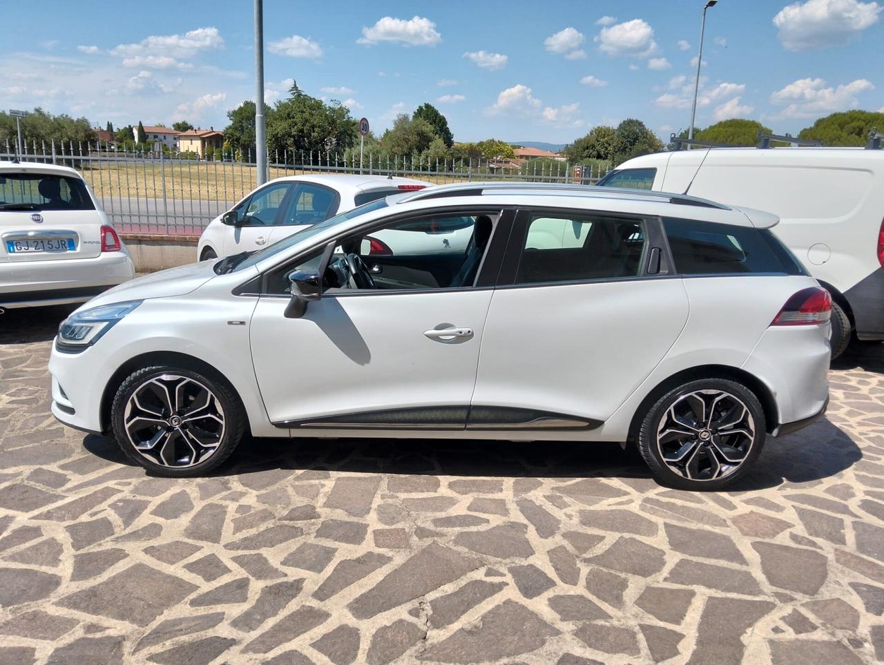 Renault Clio 1500 dci 75cv sportour moschino