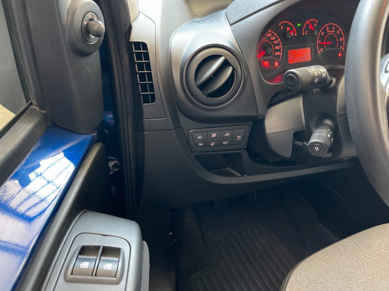 Fiat Qubo 1.3 MJT 80 CV Start&Stop Lounge