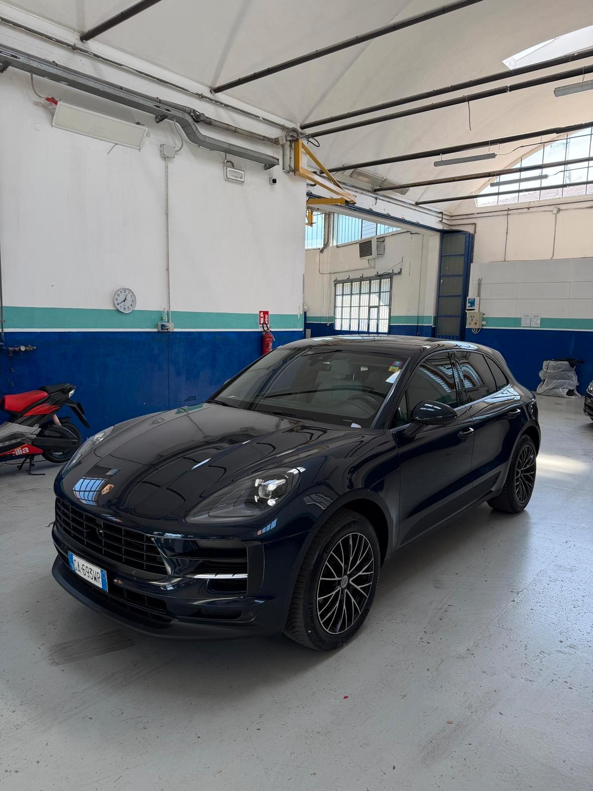 Porsche Macan 2.0
