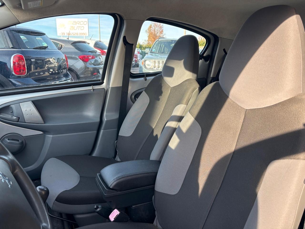 Peugeot 107 1.0 Benzina Neopatentati